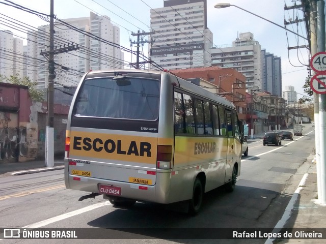 Escolares 0454 na cidade de São Paulo, São Paulo, Brasil, por Rafael Lopes de Oliveira. ID da foto: 7008086.