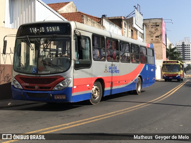 Expresso Itamarati 6099 na cidade de São José do Rio Preto, São Paulo, Brasil, por Matheus  Geyger de Melo. ID da foto: 7006803.