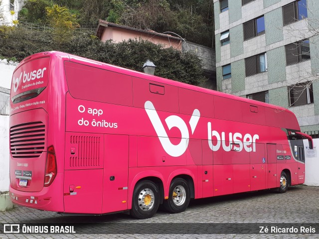 Marlu Turismo 202 na cidade de Petrópolis, Rio de Janeiro, Brasil, por Zé Ricardo Reis. Número da foto: #7010720.