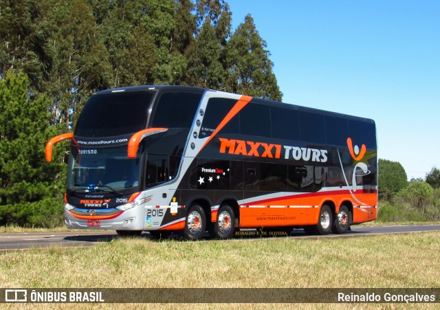 Maxxi Tours - Rota Andina 2015 na cidade de Irani, Santa Catarina, Brasil, por Reinaldo Gonçalves. Número da foto: #7011910.