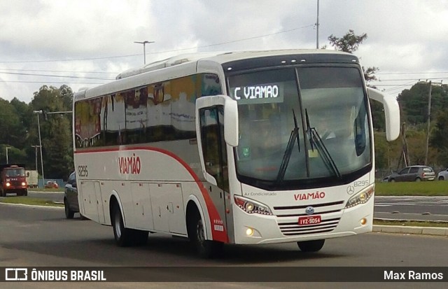 Empresa de Transporte Coletivo Viamão 8295 na cidade de Viamão, Rio Grande do Sul, Brasil, por Max Ramos. Número da foto: #7012381.
