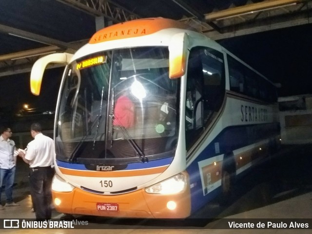 Viação Sertaneja 150 na cidade de Divinópolis, Minas Gerais, Brasil, por Vicente de Paulo Alves. ID da foto: 6939676.