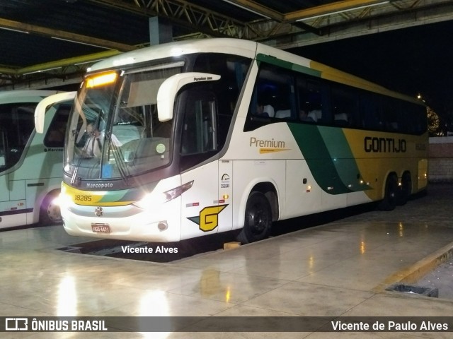 Empresa Gontijo de Transportes 18285 na cidade de Divinópolis, Minas Gerais, Brasil, por Vicente de Paulo Alves. Número da foto: #6939355.
