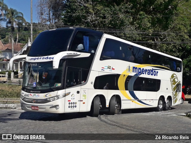 Imperador Turismo 4040 na cidade de Petrópolis, Rio de Janeiro, Brasil, por Zé Ricardo Reis. Número da foto: #6939197.