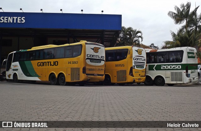 Empresa Gontijo de Transportes 14380 na cidade de Paraíba do Sul, Rio de Janeiro, Brasil, por Heloir Calvete. ID da foto: 7017005.