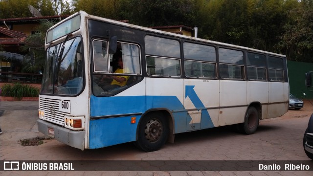 Ônibus Particulares 600 na cidade de Rio das Flores, Rio de Janeiro, Brasil, por Danilo  Ribeiro. ID da foto: 7015785.