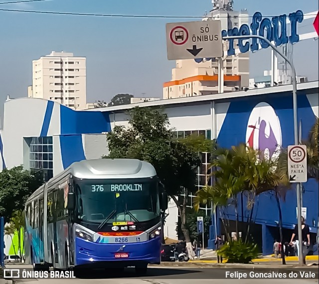 Metra - Sistema Metropolitano de Transporte 8266 na cidade de Diadema, São Paulo, Brasil, por Felipe Goncalves do Vale. Número da foto: #7018539.