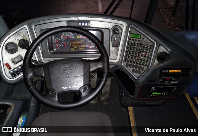 Líder Turismo 2800 na cidade de Divinópolis, Minas Gerais, Brasil, por Vicente de Paulo Alves. Número da foto: #6946802.