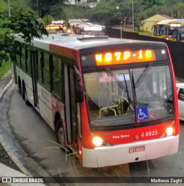 Express Transportes Urbanos Ltda 4 8823 na cidade de São Paulo, São Paulo, Brasil, por Matheus Zaghi. ID da foto: 6949621.