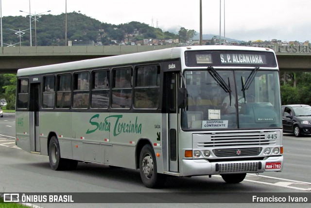 RST - Rodoviária Santa Terezinha 445 na cidade de Florianópolis, Santa Catarina, Brasil, por Francisco Ivano. Número da foto: #6950852.
