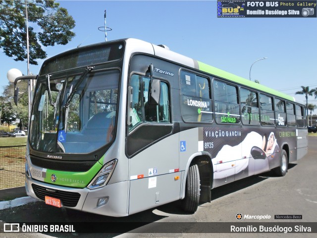 Viação Garcia 8935 na cidade de Rolândia, Paraná, Brasil, por Romílio Busólogo Silva . ID da foto: 6953096.