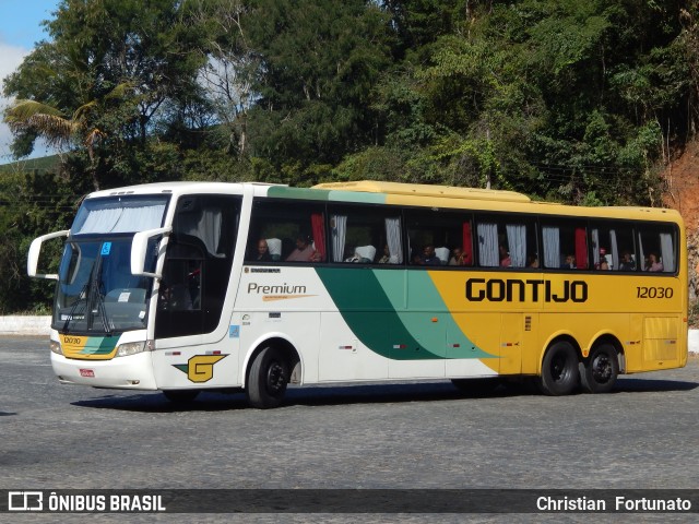 Empresa Gontijo de Transportes 12030 na cidade de Manhuaçu, Minas Gerais, Brasil, por Christian  Fortunato. ID da foto: 6952445.