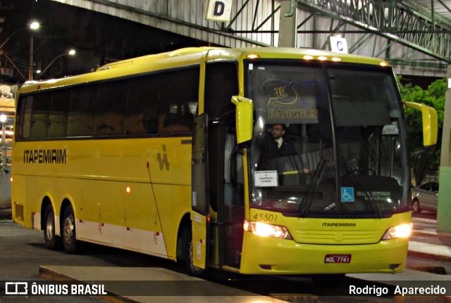 Viação Itapemirim 45501 na cidade de Conselheiro Lafaiete, Minas Gerais, Brasil, por Rodrigo  Aparecido. ID da foto: 6955734.