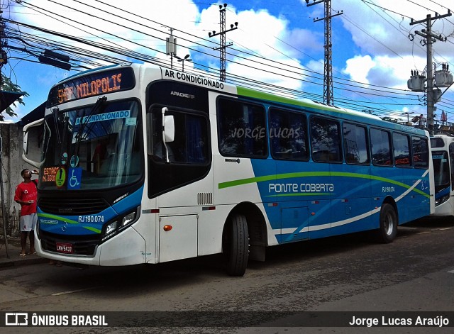 Viação Ponte Coberta RJ 190.074 na cidade de Rio de Janeiro, Rio de Janeiro, Brasil, por Jorge Lucas Araújo. Número da foto: #7021710.