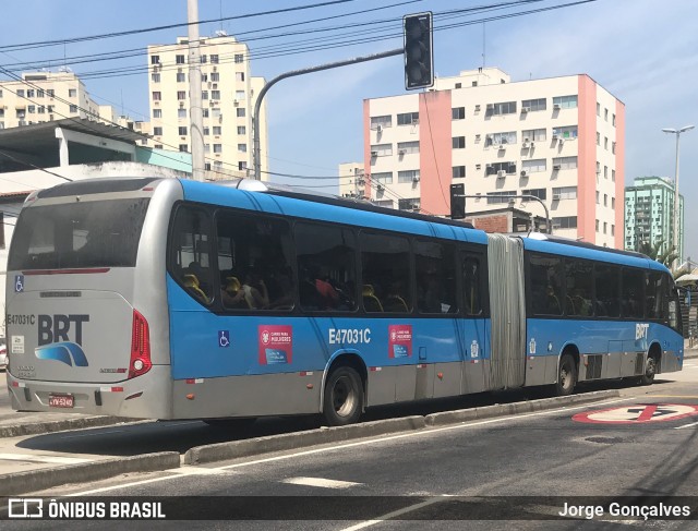 Viação Redentor E47031C na cidade de Rio de Janeiro, Rio de Janeiro, Brasil, por Jorge Gonçalves. Número da foto: #7052075.