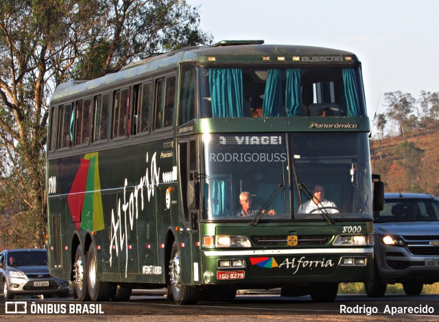 Alforria Turismo 8000 na cidade de Conselheiro Lafaiete, Minas Gerais, Brasil, por Rodrigo  Aparecido. ID da foto: 7051774.