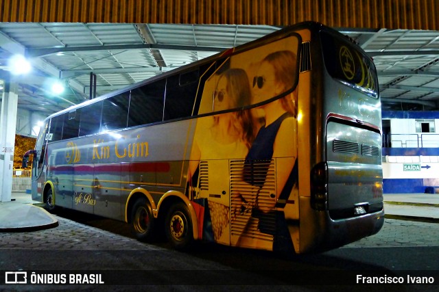 Kin-Guin Turismo e Transporte 1019 na cidade de Assis, São Paulo, Brasil, por Francisco Ivano. Número da foto: #7052455.