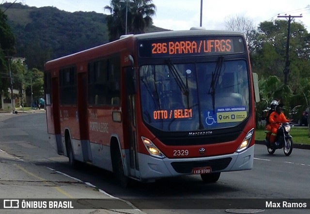 Viação Belém Novo 2329 na cidade de Porto Alegre, Rio Grande do Sul, Brasil, por Max Ramos. ID da foto: 7051066.