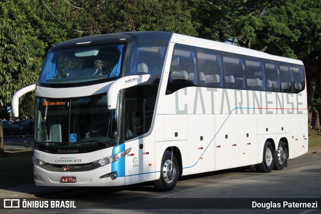 Auto Viação Catarinense 3200 na cidade de Curitiba, Paraná, Brasil, por Douglas Paternezi. ID da foto: 7050253.