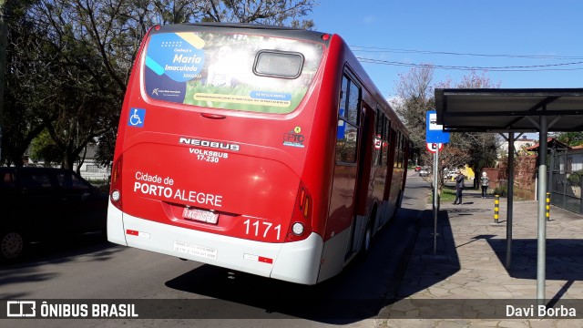 Trevo Transportes Coletivos 1171 na cidade de Porto Alegre, Rio Grande do Sul, Brasil, por Davi Borba. Número da foto: #7059966.