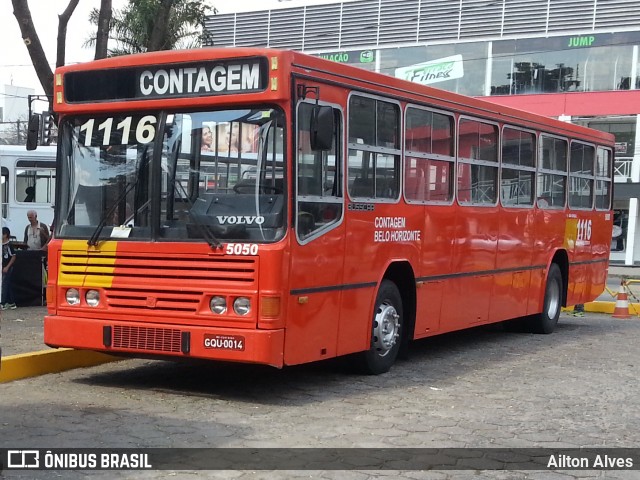 Empresa São Gonçalo 5050 na cidade de Divinópolis, Minas Gerais, Brasil, por Ailton Alves. Número da foto: #7062954.