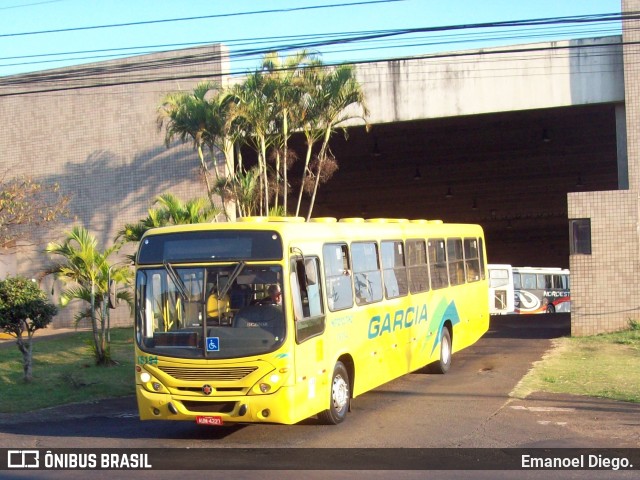 Viação Garcia 16194 na cidade de Apucarana, Paraná, Brasil, por Emanoel Diego.. Número da foto: #7063531.