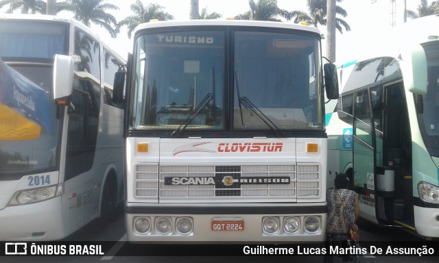Clovis Turismo 8080 na cidade de Aparecida, São Paulo, Brasil, por Guilherme Lucas Martins De Assunção. Número da foto: #7061479.