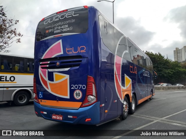 Gurgel Tur 2070 na cidade de Belo Horizonte, Minas Gerais, Brasil, por João Marcos William. Número da foto: #7060856.
