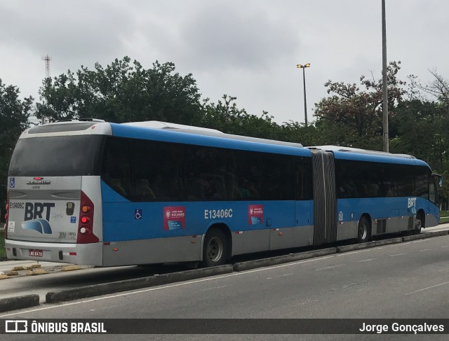 Transportes Barra E13406C na cidade de Rio de Janeiro, Rio de Janeiro, Brasil, por Jorge Gonçalves. ID da foto: 7062679.