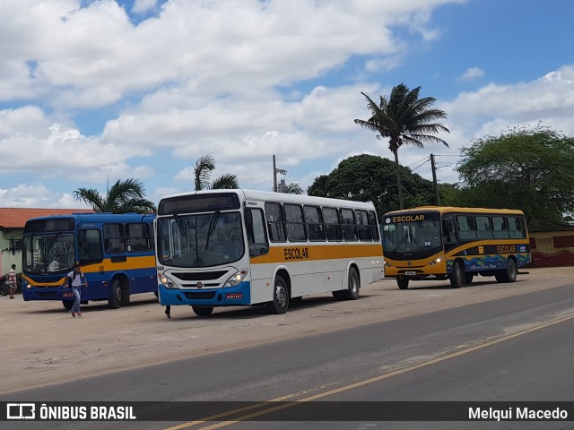 Escolares 309 na cidade de Limoeiro de Anadia, Alagoas, Brasil, por Melqui Macedo. ID da foto: 7061326.