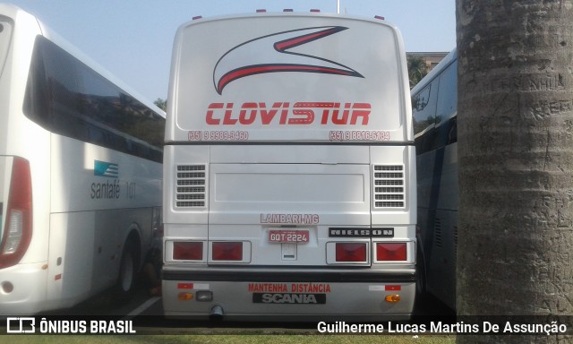 Clovis Turismo 8080 na cidade de Aparecida, São Paulo, Brasil, por Guilherme Lucas Martins De Assunção. Número da foto: #7061484.