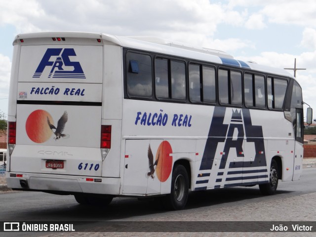 Falcão Real 6110 na cidade de Juazeiro, Bahia, Brasil, por João Victor. Número da foto: #7066176.