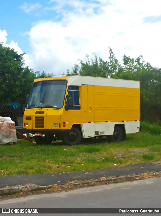 Ônibus Particulares 4416 na cidade de Guaratuba, Paraná, Brasil, por Paulobuss Guaratuba. Número da foto: #7067917.