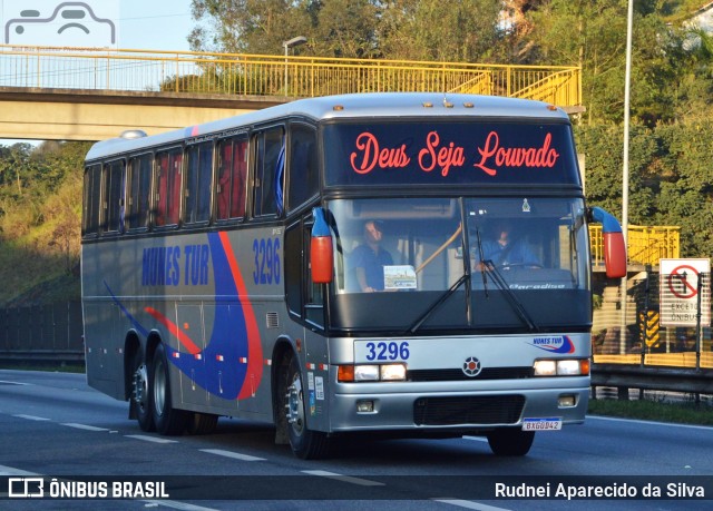 Nunes Tur 3296 na cidade de Santa Isabel, São Paulo, Brasil, por Rudnei Aparecido da Silva. ID da foto: 7069083.