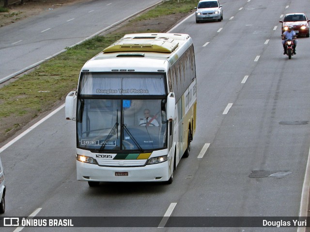 Empresa Gontijo de Transportes 12095 na cidade de Belo Horizonte, Minas Gerais, Brasil, por Douglas Yuri. ID da foto: 7070540.