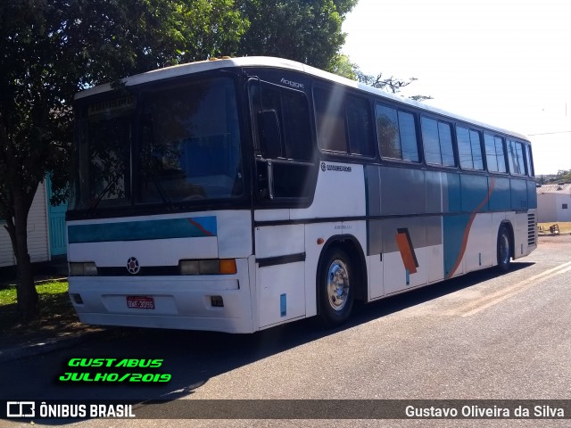 Ônibus Particulares 3096 na cidade de Caldas Novas, Goiás, Brasil, por Gustavo Oliveira da Silva. ID da foto: 7072585.