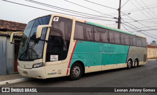 Ônibus Particulares EX-PENHA na cidade de Várzea Grande, Mato Grosso, Brasil, por Leon Gomes. Número da foto: #7072822.