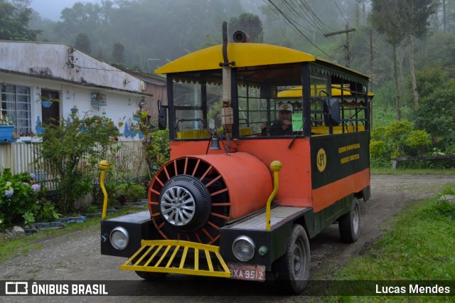 Ônibus Particulares 9512 na cidade de Santo André, São Paulo, Brasil, por Lucas Mendes. ID da foto: 7025465.