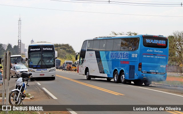 Wagner Turismo 1810 na cidade de Alfenas, Minas Gerais, Brasil, por Lucas Elson de Oliveira. Número da foto: #7076549.