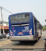 Empresa de Transportes Publix 235 na cidade de São Paulo, São Paulo, Brasil, por Andre Santos de Moraes. Número da foto: #7075919.