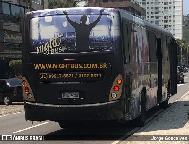 Night Bus Rio 7934 na cidade de Rio de Janeiro, Rio de Janeiro, Brasil, por Jorge Gonçalves. Número da foto: #7078391.