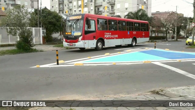 Trevo Transportes Coletivos 1171 na cidade de Porto Alegre, Rio Grande do Sul, Brasil, por Davi Borba. Número da foto: #7078115.