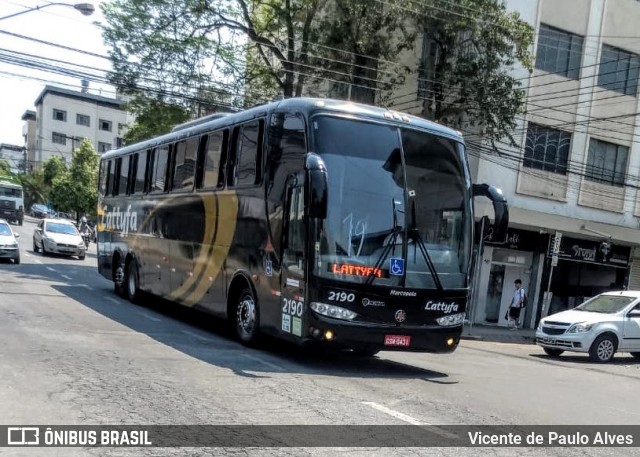 Lattyfa Turismo 2190 na cidade de Divinópolis, Minas Gerais, Brasil, por Vicente de Paulo Alves. Número da foto: #7078948.