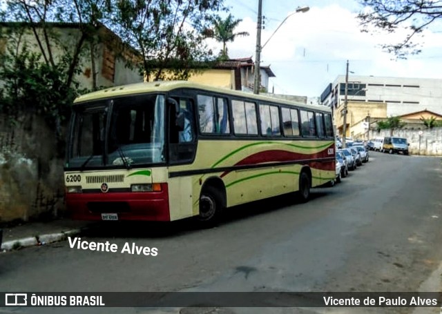 Ônibus Particulares 6200 na cidade de Matozinhos, Minas Gerais, Brasil, por Vicente de Paulo Alves. Número da foto: #7081610.