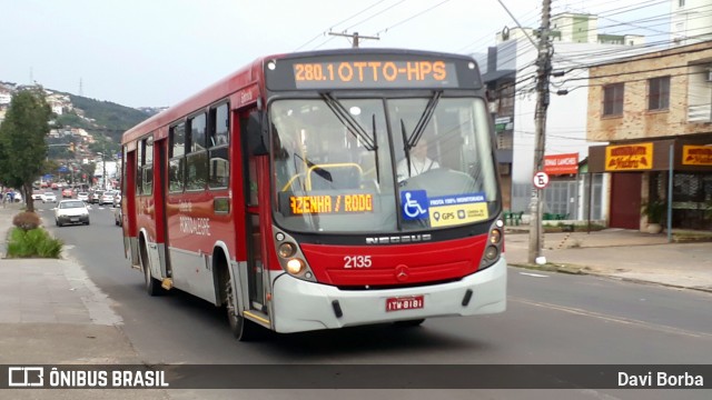 VTC - Viação Teresópolis Cavalhada 2135 na cidade de Porto Alegre, Rio Grande do Sul, Brasil, por Davi Borba. Número da foto: #7083048.