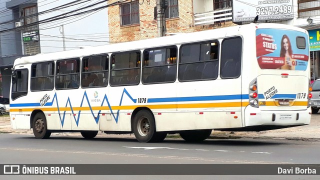 Trevo Transportes Coletivos 1079 na cidade de Porto Alegre, Rio Grande do Sul, Brasil, por Davi Borba. Número da foto: #7083040.