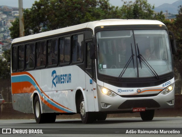 Romestur 4400 na cidade de Belo Horizonte, Minas Gerais, Brasil, por Adão Raimundo Marcelino. Número da foto: #7085520.