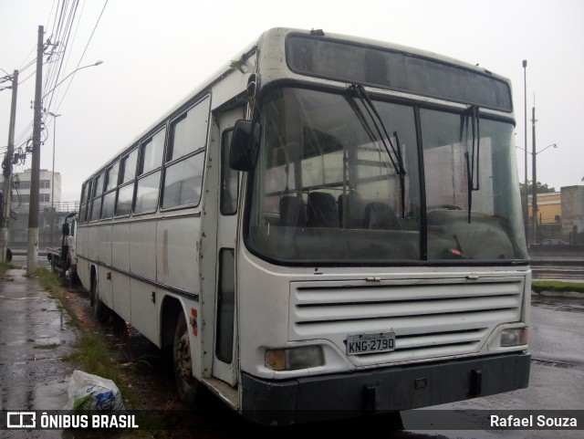 Ônibus Particulares  na cidade de Duque de Caxias, Rio de Janeiro, Brasil, por Rafael Souza. ID da foto: 7085692.