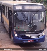 Escolares 30041 na cidade de Itamarandiba, Minas Gerais, Brasil, por Breno Martins. Número da foto: #7084559.