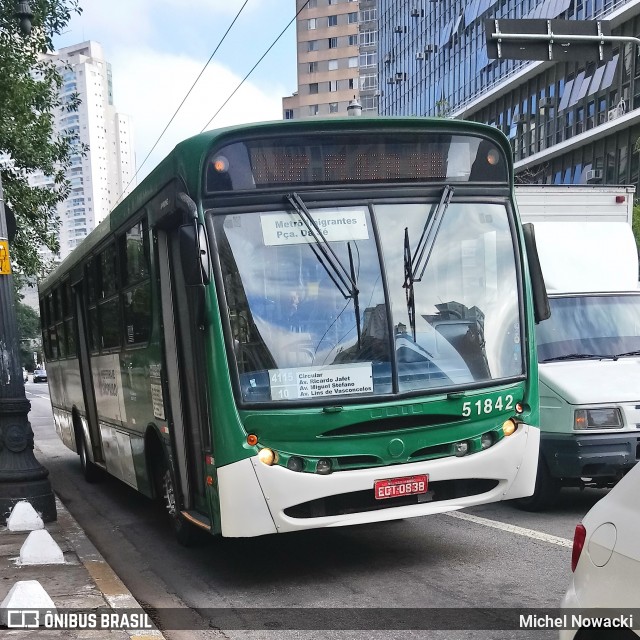 Via Sudeste Transportes S.A. 5 1842 na cidade de São Paulo, São Paulo, Brasil, por Michel Nowacki. ID da foto: 7087010.